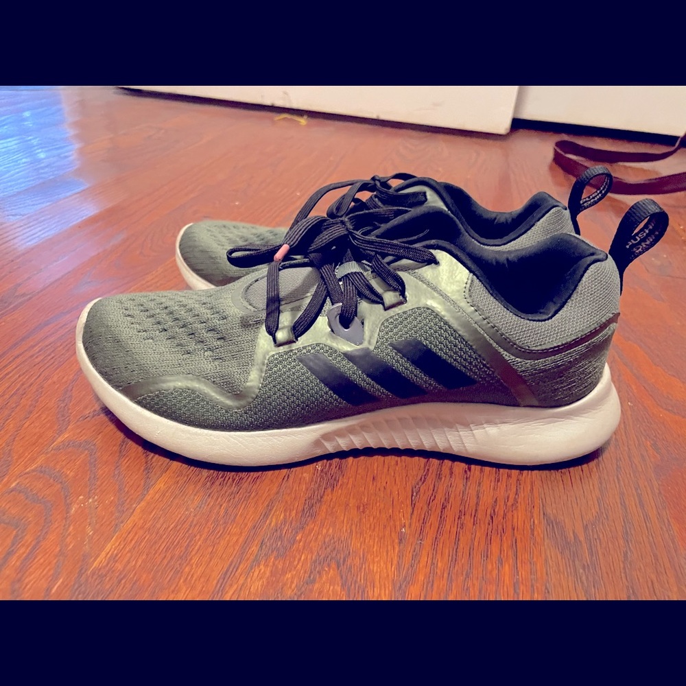 Adidas tennis shoes